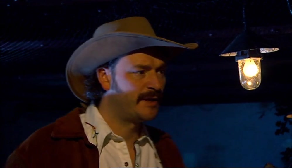 - THIS BETTER NOT GO WRONG. - GET ROUND THERE. GO ON. 