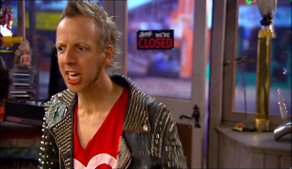 - BREAK IT! - (ALL CHANT) DO IT! DO IT! DO IT! 