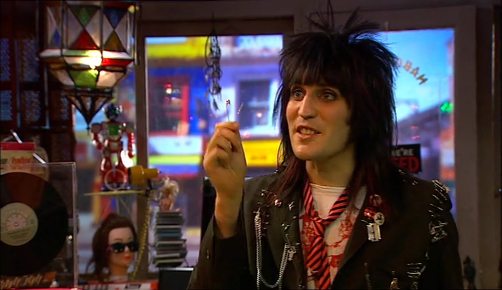 THIS IS THE ORIGINAL PIN SID VICIOUS WORE THROUGH HIS NOSE. 