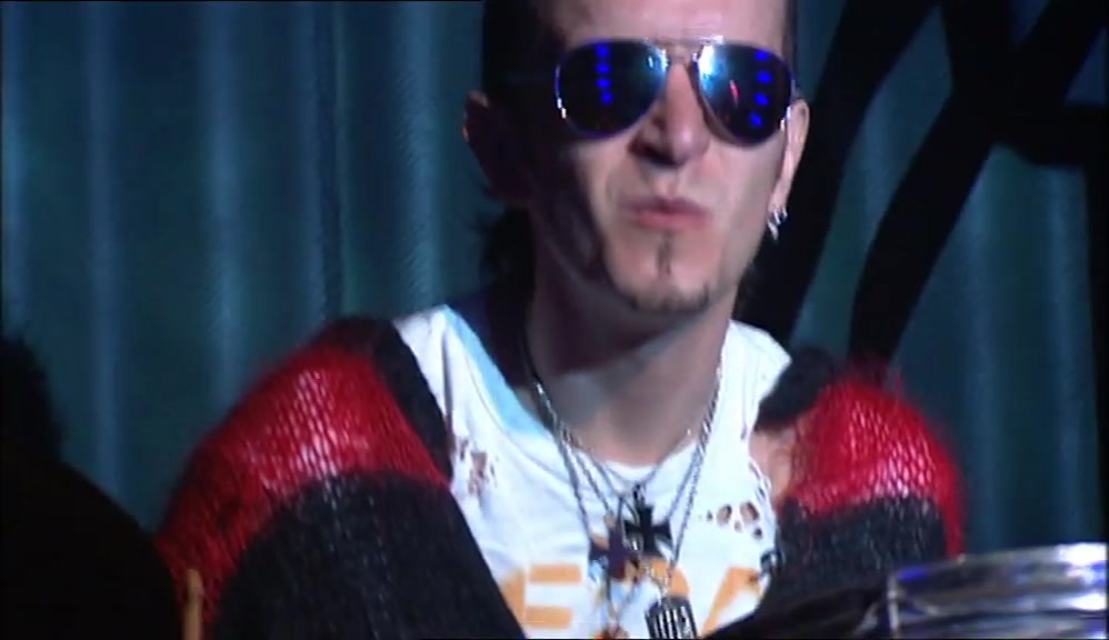 - WHAT'S GOING ON? - (VINCE CONTINUES SCATTING) 