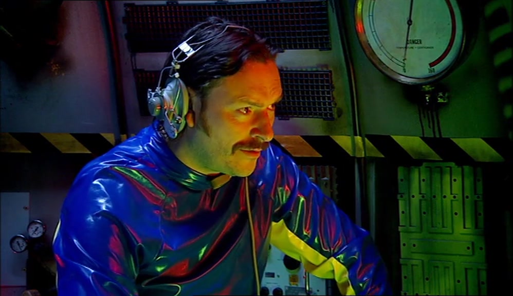 - CHECK. - NOW CHECK THE BATHYSCOPE. 