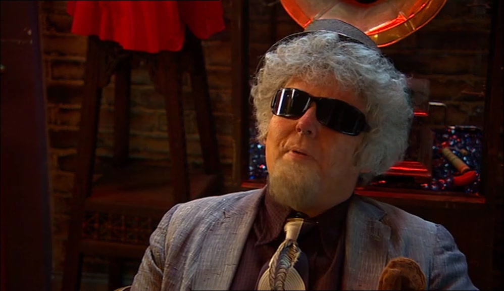 - YEAH, WELL, I DON'T KNOW WHERE IT IS. - PROBLEM IS, YOU CAN'T SEE FOR LOOKING. 