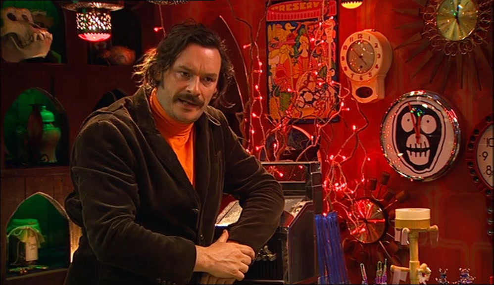 - YOU ARE SO ANAL, HOWARD. - LESS OF THE BACKCHAT. PICK UP THE CLIP. 