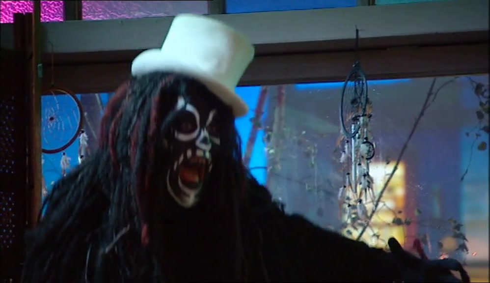 I'S IN NO WAY RELATED TO YOU, BOY. YOU'S IS UGLY BUGLY. 