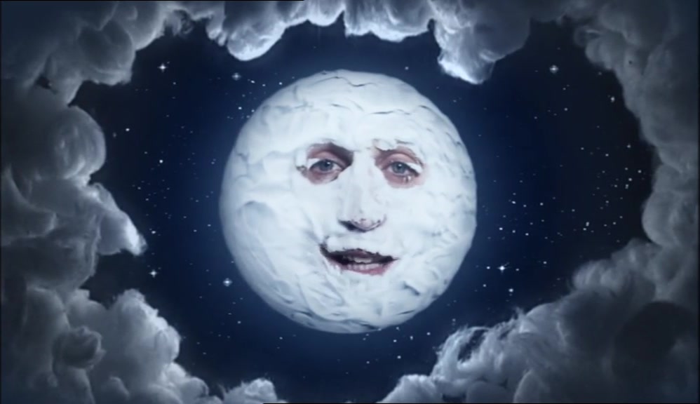 AND URANUS, HE KNOCKED UP A SPAGHETTI BOLOGNESE. 