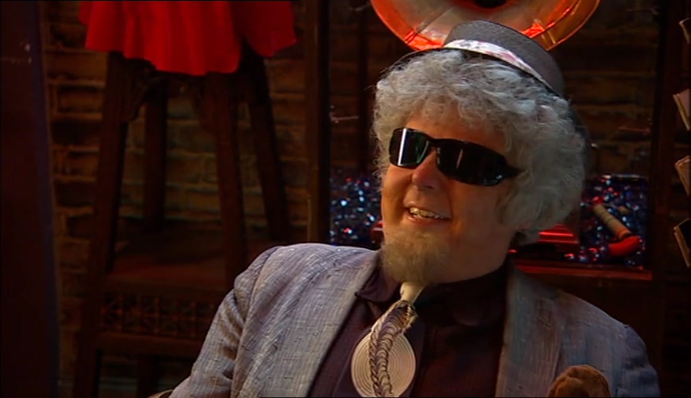 I'M JUST AN OLD MAN HAVING A SLICE OF FUN PIE. 