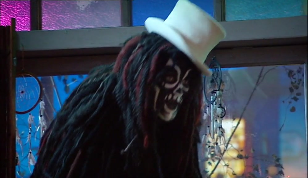 I'S IN NO WAY RELATED TO YOU, BOY. YOU'S IS UGLY BUGLY. 