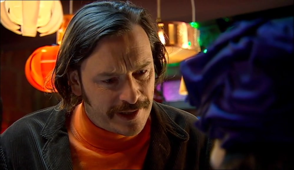 - HE'S SAYING HE DID EAT A PIECE OF THAT RECORD. - # SIBBA-DAGGER-DO 