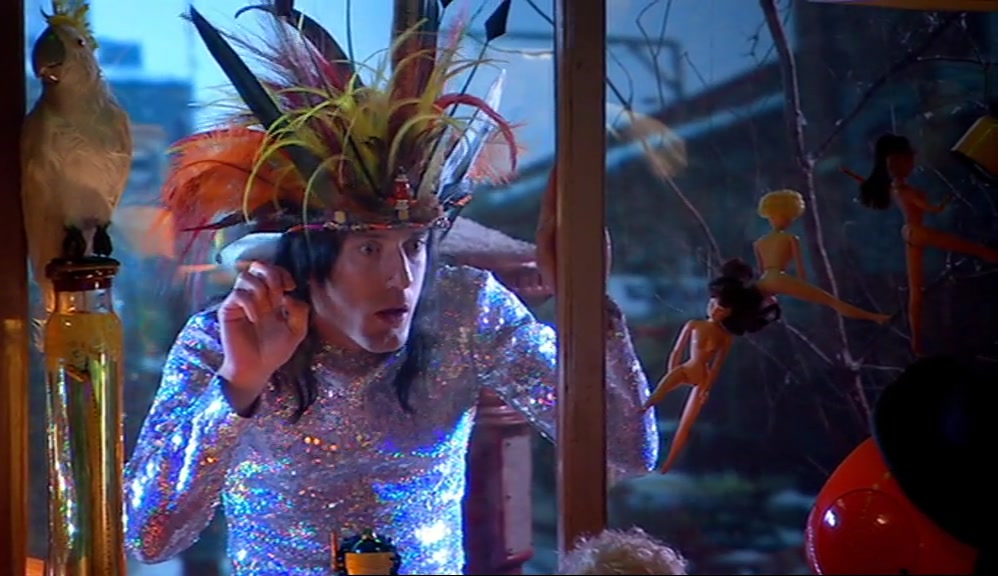 - EASY, VINCE. I'LL DEAL WITH THIS. - HOW DOES HE DO IT? 