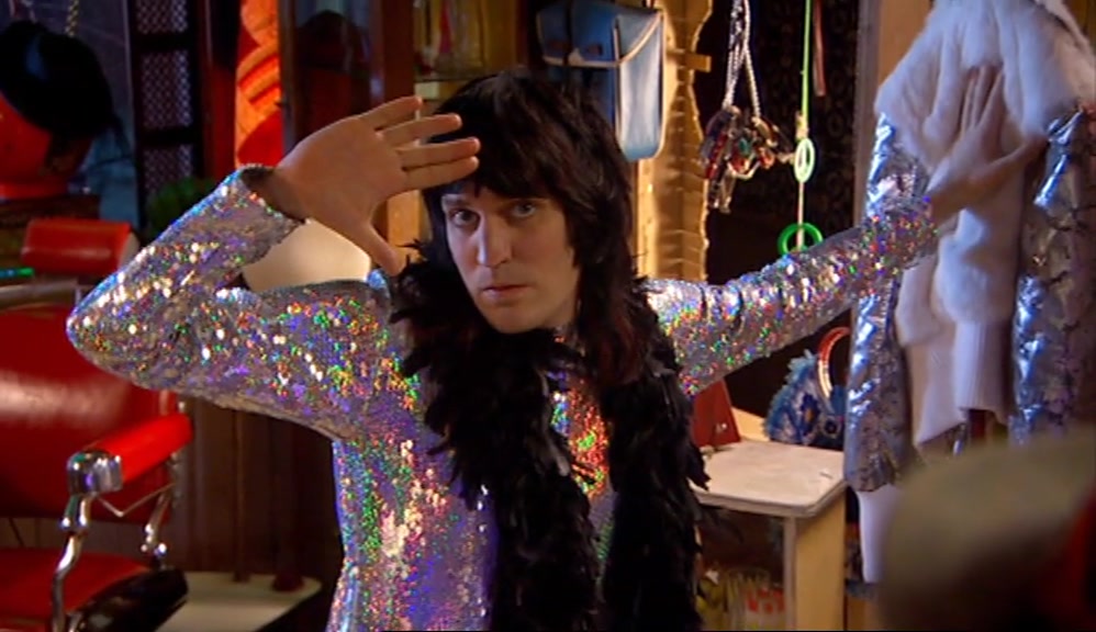 (HOWARD) I SUPPOSE IT IS QUITE A SIMILAR LOOK.  