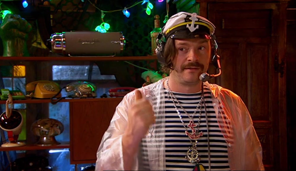 - YOU? - I'M FROM THE PAST. 