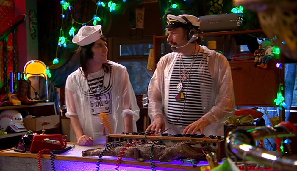 - AND THEY'RE NEON. - YEAH! 
