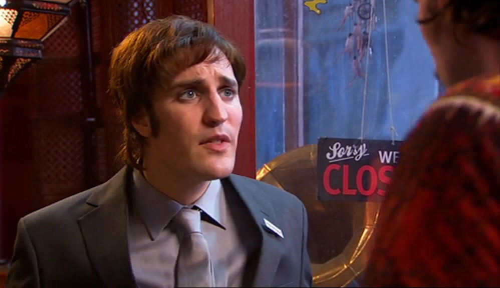 - HOWARD, IT'S OVER. - WHAT'S THE MATTER? 