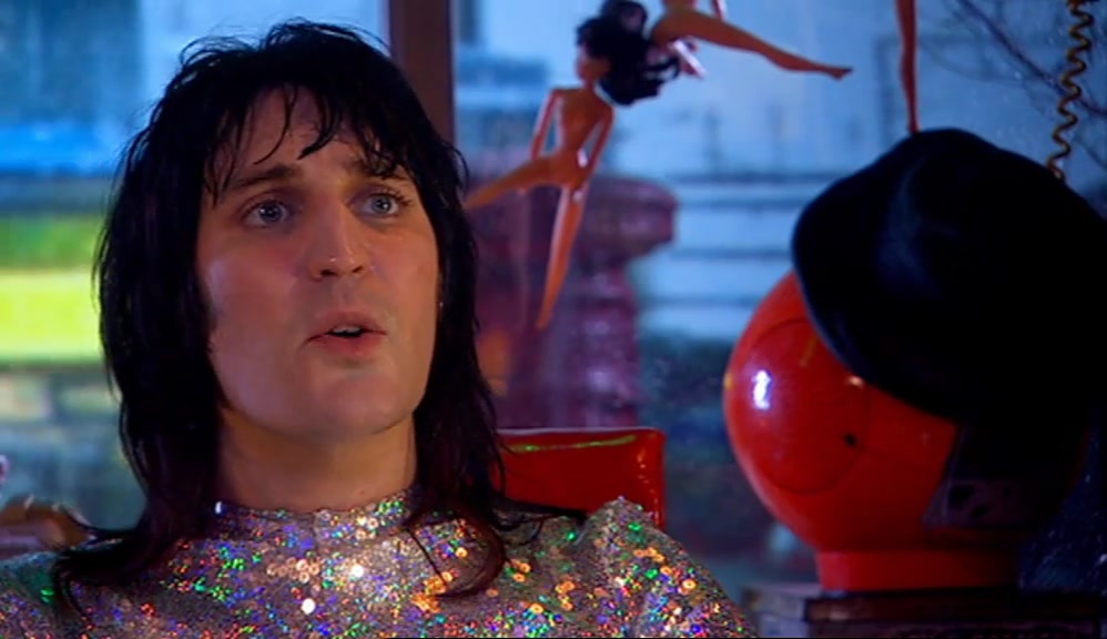 YEAH, IT IS A BIG DEAL! THIS GUY, HE'S DOING HIS HAIR LIKE ME, WALKING LIKE ME, TALKING LIKE ME. 