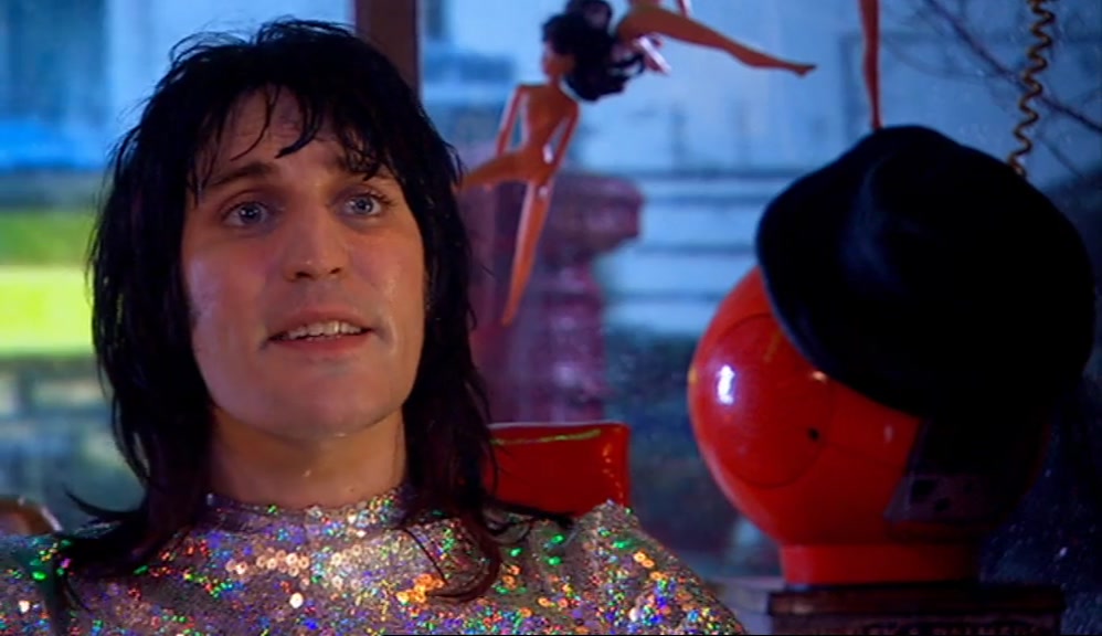 YEAH, IT IS A BIG DEAL! THIS GUY, HE'S DOING HIS HAIR LIKE ME, WALKING LIKE ME, TALKING LIKE ME. 