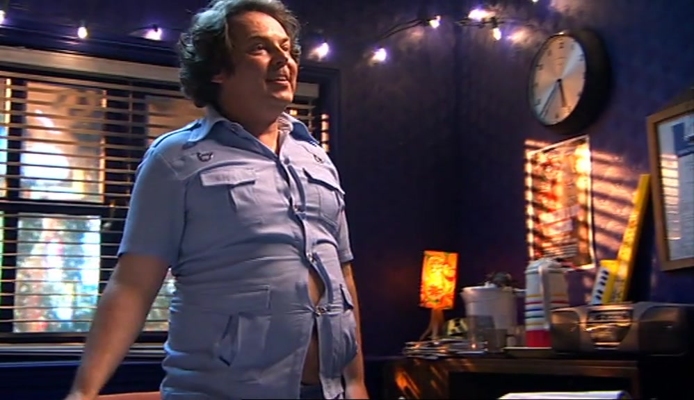 OH, HEY, VINCE. WHAT CAN I DO YOU FOR? GRAB SOME PLASTIC. 