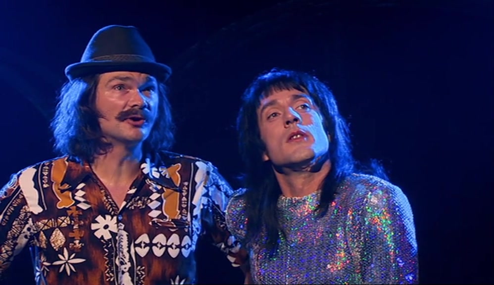- THAT'S BIG TALK. SOUNDS LIKE A CHALLENGE. - (GASPS) 
