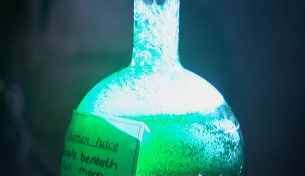 MM... GOOD BUBBLES. GOOD TO SEE BUBBLES. 