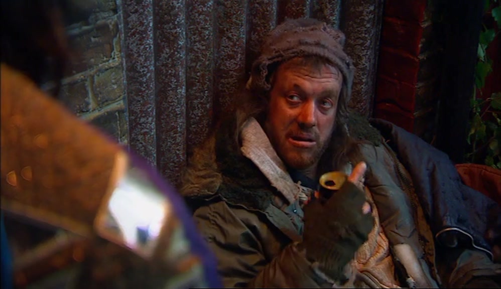 - WHAT BRINGS YOU TO THIS PART OF TOWN? - I'M LOOKING FOR MY MATE. 