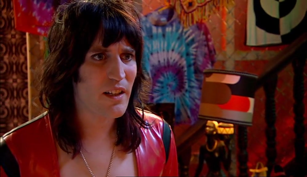 - RIGHT. HE'S FIRED. - WHAT? THAT'S A BIT HARSH, INNIT? 