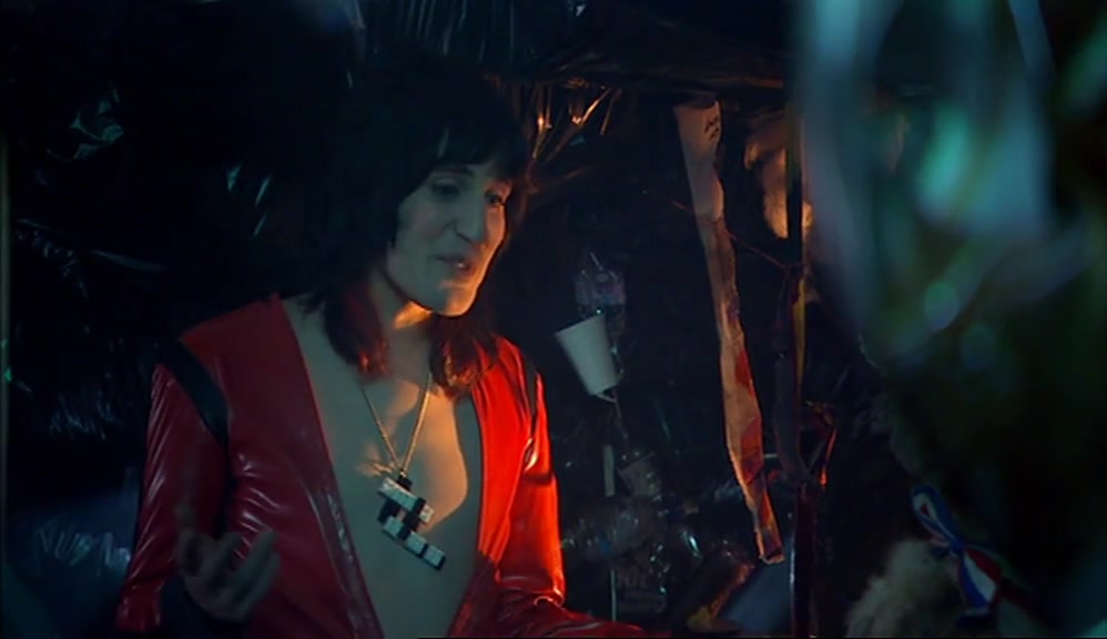 - ARE YOU A PRINCE? - I AM CALLED VINCE, BUT I'M NOT A PRINCE. 