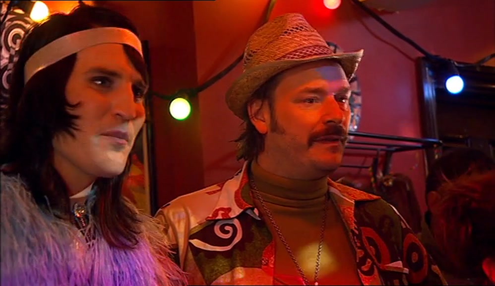 - DON'T WORRY, I DON'T FANCY YOU. - ALL MEN DO - I'M THE CONFUSER. 
