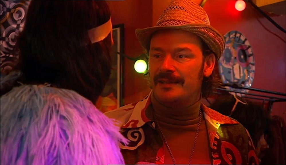 - YOU'RE TENSE. - I AM. WHERE'S THAT GIRL? 