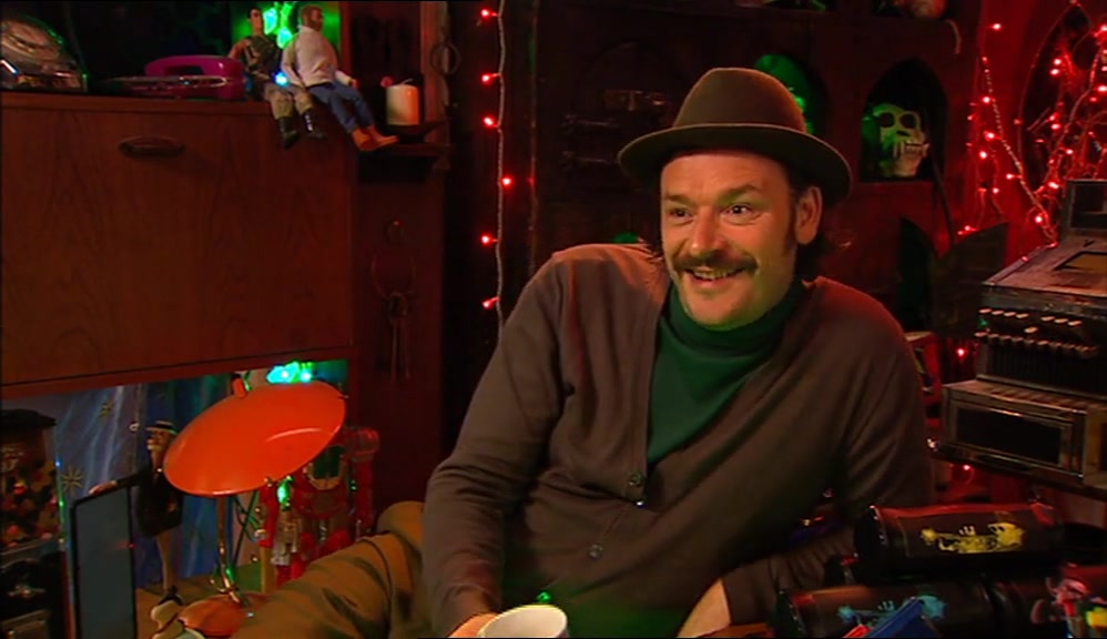 IT'S A PRETTY WARM MOMENT. YOU'RE WELCOME TO JOIN US IF YOU FANCY. 