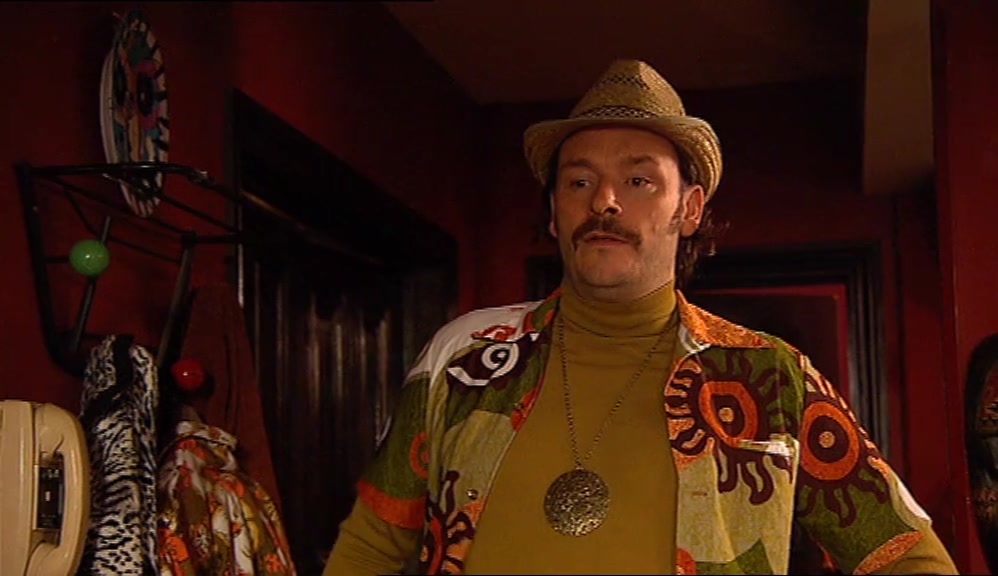 - WHO THE HELL'S THAT? - THE FIRST GUESTS. 