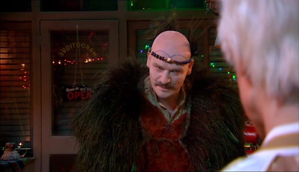 - I'M GOING TO SLICE HIM IN TWO! - OH, DENNIS! 