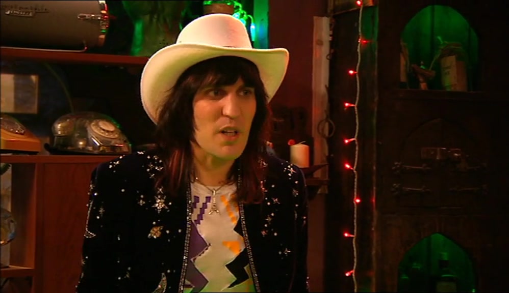 - I THOUGHT IT WAS HOWARD'S BIRTHDAY. - DON'T PUT HIM ON THE FLYERS. NO ONE'LL COME. 