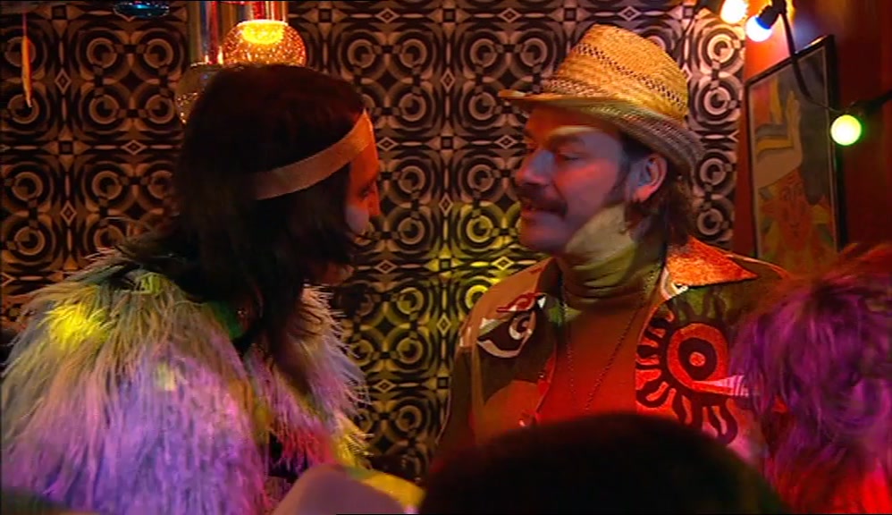 - HEY! - THANKS FOR UPSTAGING ME, VINCE. 