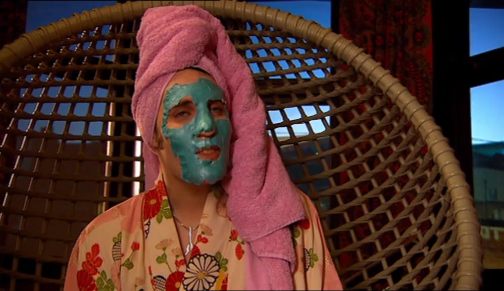 - WHO THE HELL'S THAT? - THE FIRST GUESTS. 