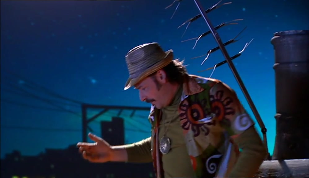 - THE KEYS TO WHAT? - THE KEYS TO A WHOLE NEW KINGDOM. 