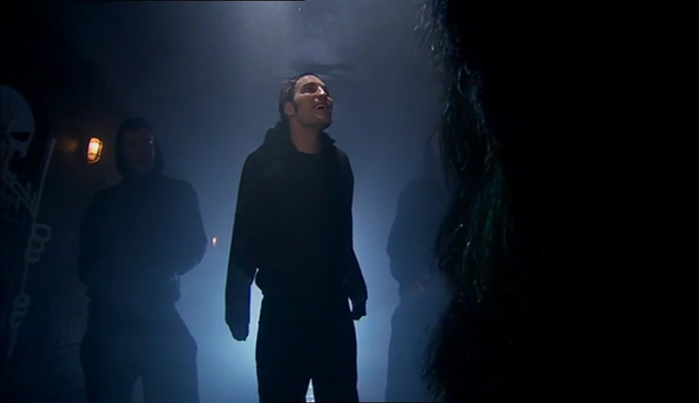 - I'VE GOT TO GO NOW. BYE. - LEND ME A POUND. I KNOW YOUR SISTER. 