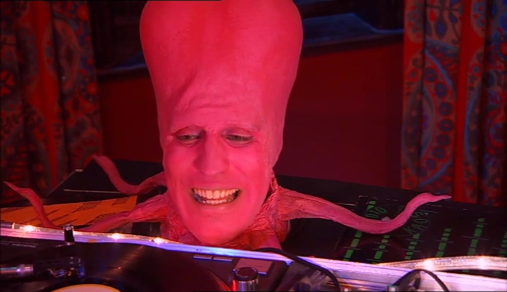 - SLAM IT DOWN. - CAN WE HAVE THE MUSIC OF FOR A MINUTE? 