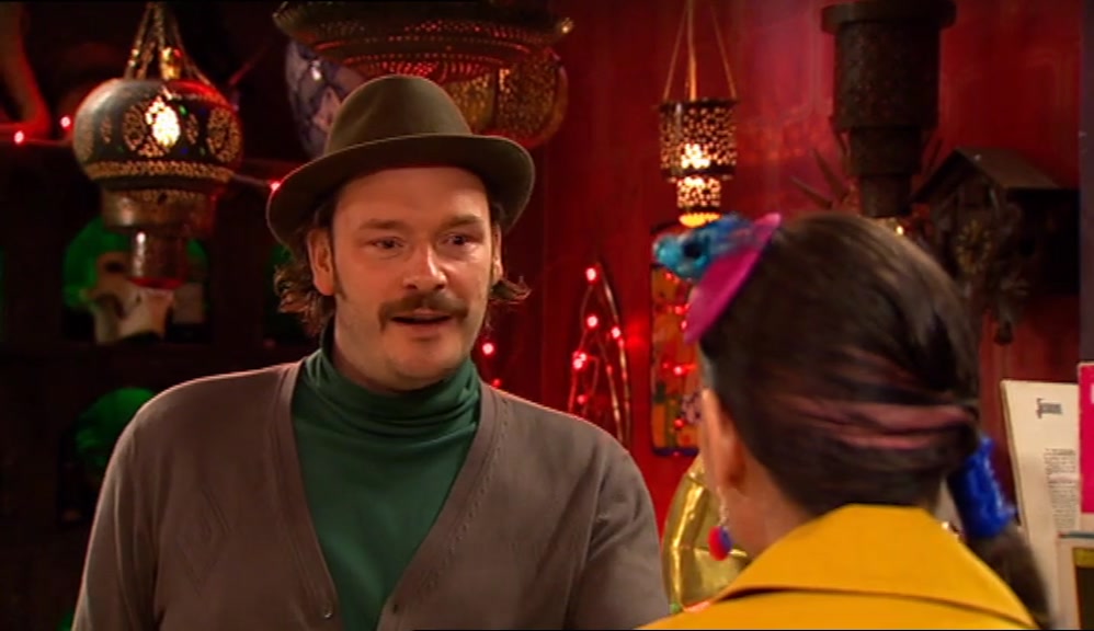 - MEETING PEOPLE. - I LOVE IT. 