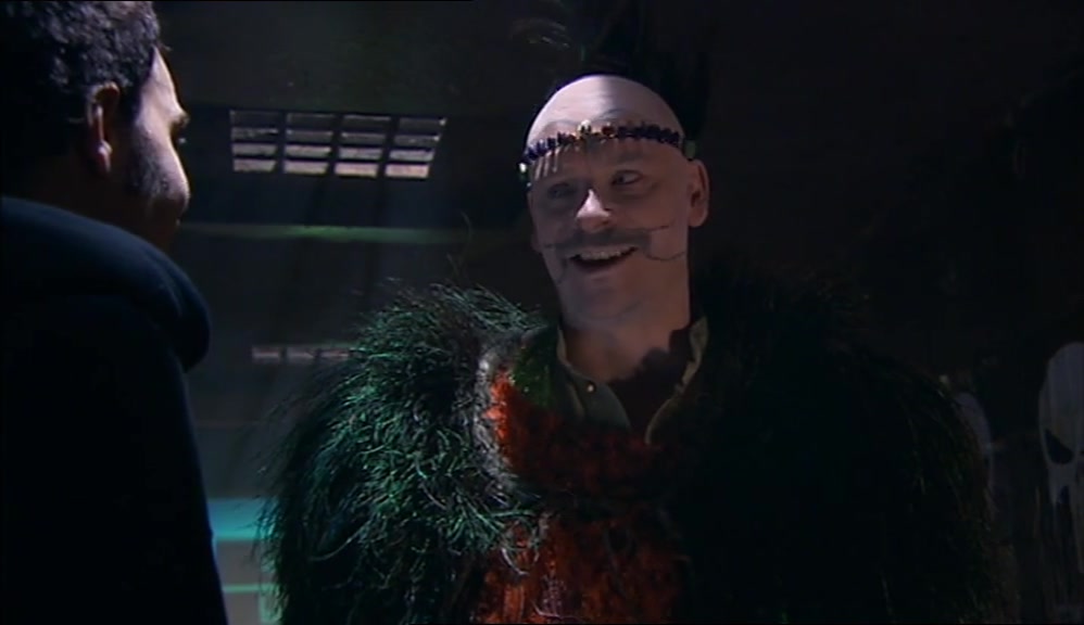 - THIS WOULD NOT SUIT RICKY. - THE THING ABOUT RICKY IS, HATS DO SUIT HIM. 