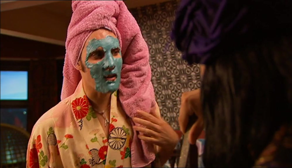- BETTER GET ON WITH THIS, THEN. - CATCH YOU LATER. I GOTTA GET READY. 