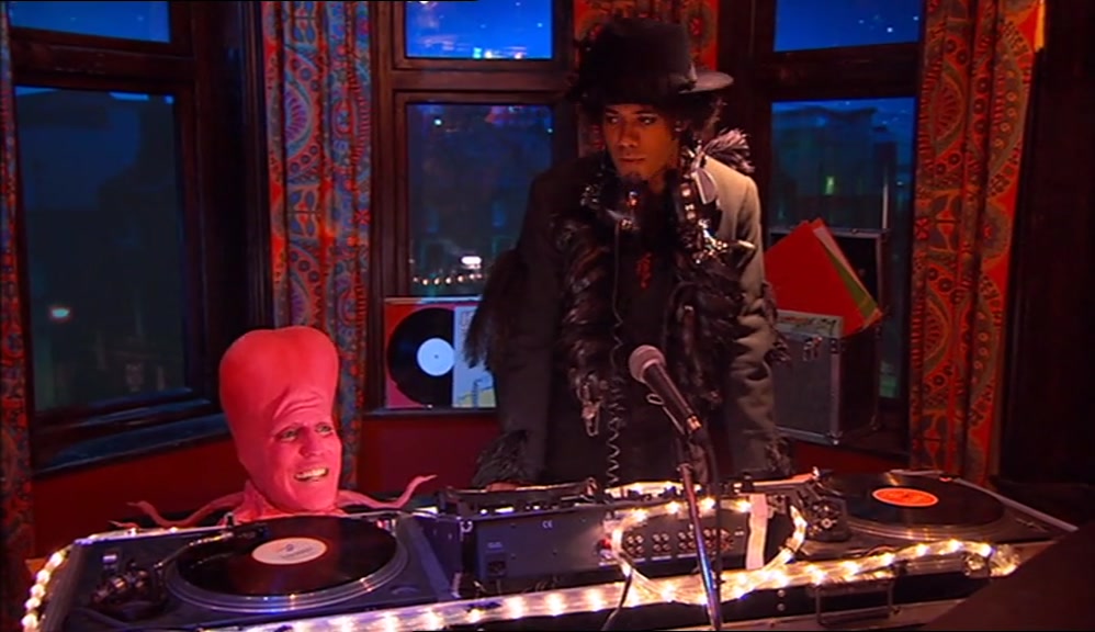 - WHO'S THIS JOKER? - HOWARD MOON. IT'S MY PARTY. IT'S MY BIRTHDAY. 
