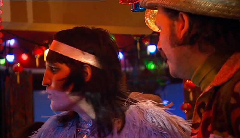 - YOU'RE TENSE. - I AM. WHERE'S THAT GIRL? 