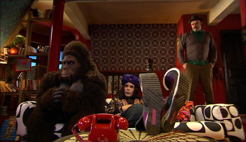- THOUGHT IT WAS A QUIET NIGHT IN WITH LESTER. - A QUIET NIGHT IN? HA-HA! 