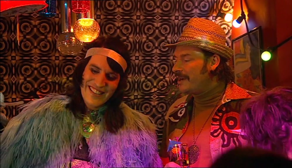 - ARE THE QUEEN MUM? WHERE'S MY PRESENT? - IT'S COMING. I'VE ORDERED IT. 