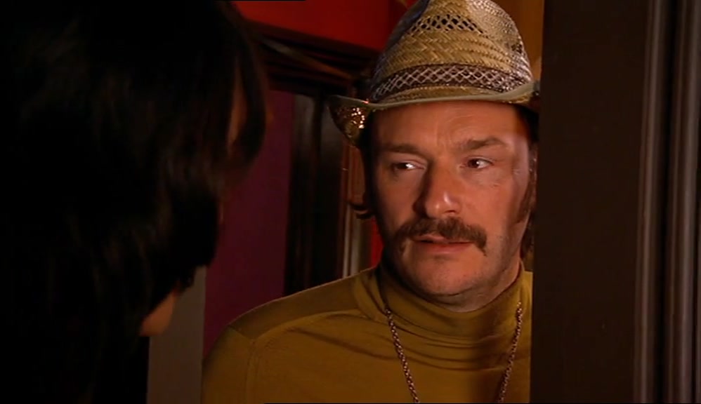 - I'M LETTING YOU BASK IN THE GLORY ON YOUR OWN. - HURRY UP, OK? OR YOU'LL MISS MY SPEECH. 