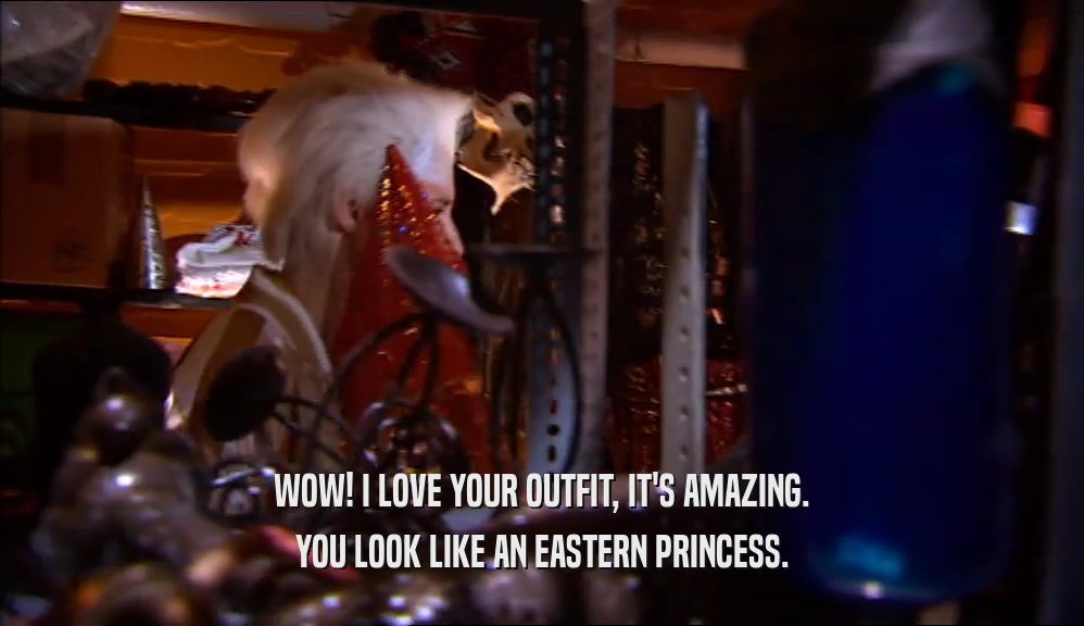 WOW! I LOVE YOUR OUTFIT, IT'S AMAZING. YOU LOOK LIKE AN EASTERN PRINCESS. 