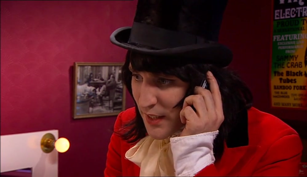 SAMMY'S GONE MAD. HE'S MUTILATED EVERYONE. WE NEED AN ACTOR. CAN YOU COME DOWN? 