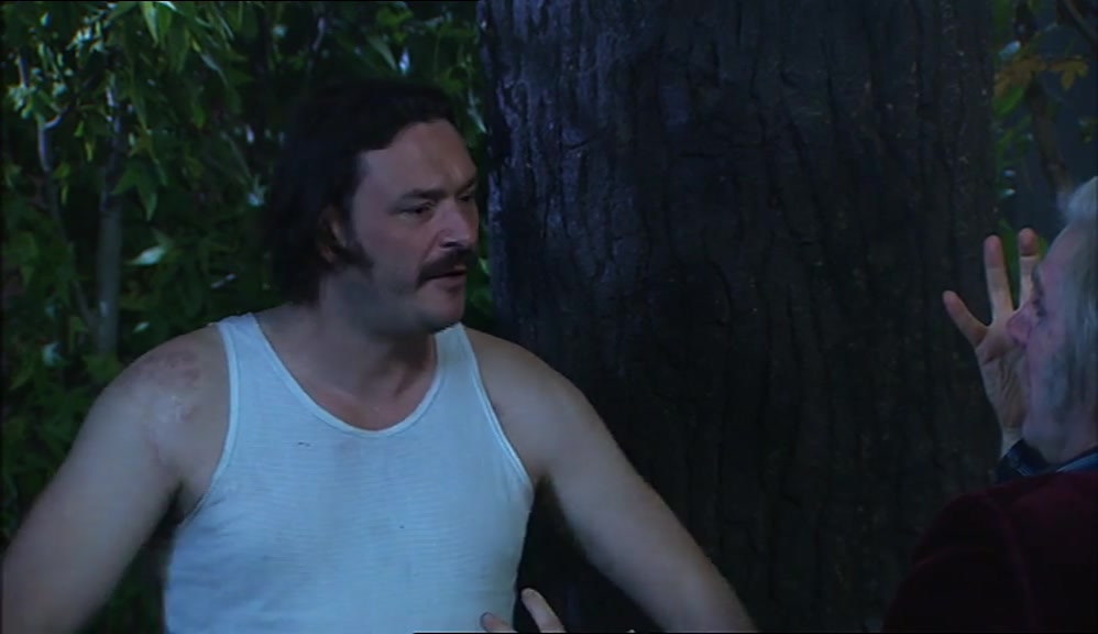 - I'M LOOSE. I'M FREE. - YES. 