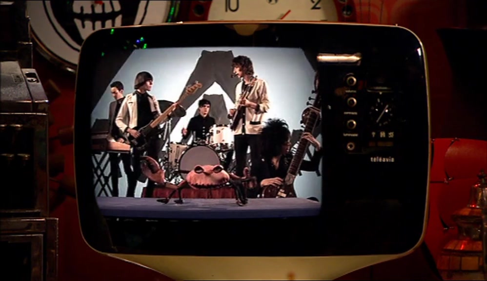 (ROCK MUSIC)  