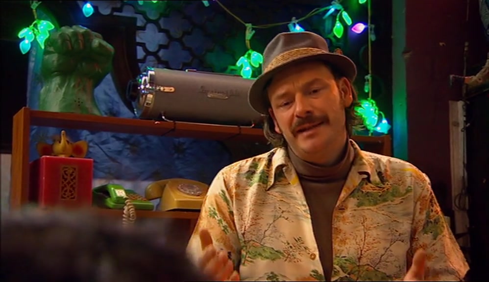 I'VE ONLY SEEN YOU ACT AT SCHOOL. REMEMBER? WE DID ALADDIN. 