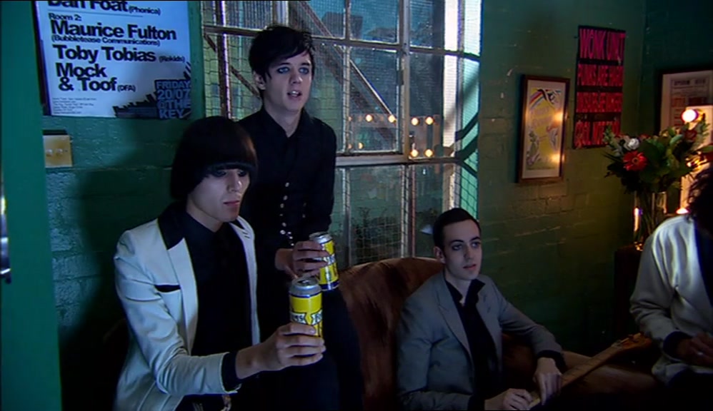 - GET US A BEER, WILL YOU? I'M GASPING. - I THINK SAMMY NEEDS SOMETHING STRONGER. 